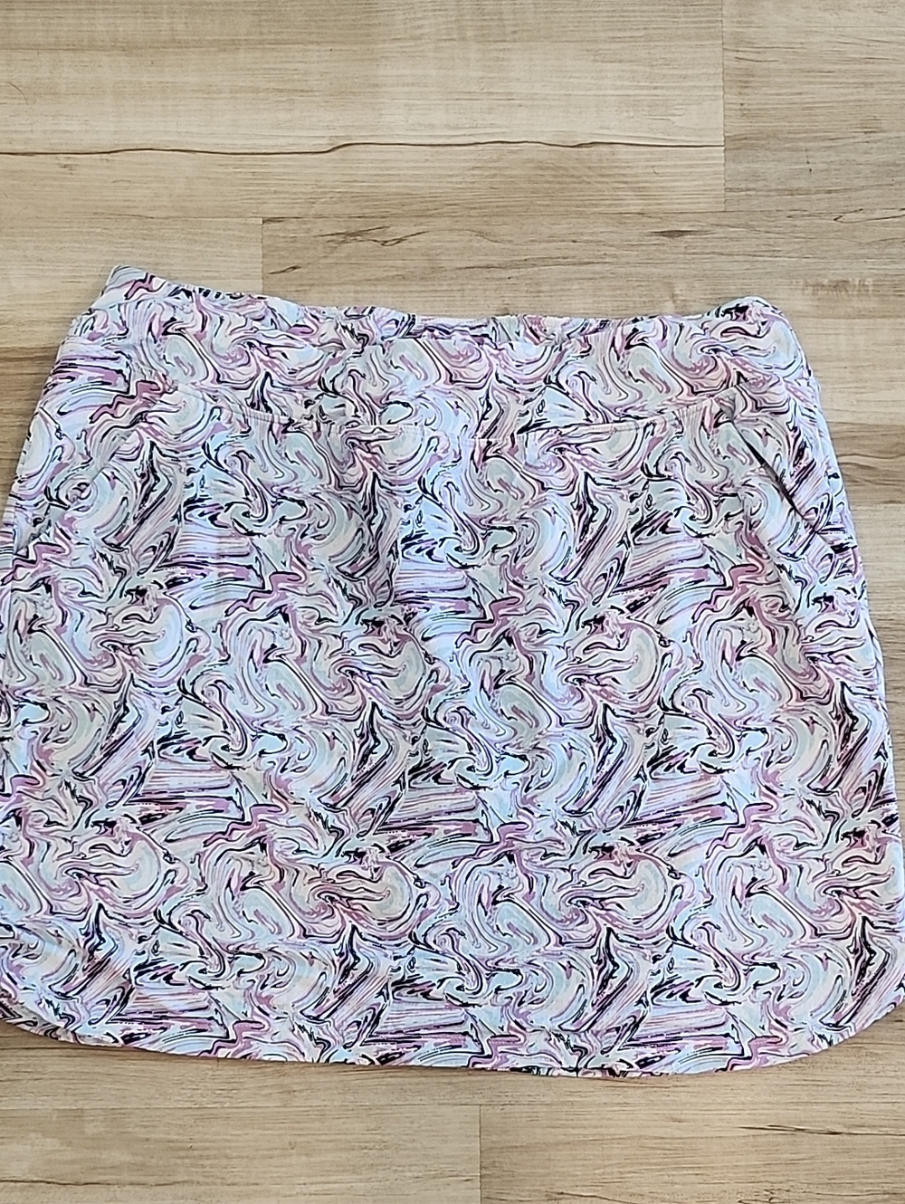 Women’s Nivi Golf Skort Marble Print Pink Blue Large